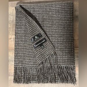 PRONTO UOMO Men's Pure 100% Wool Scarf Black/ Gray.